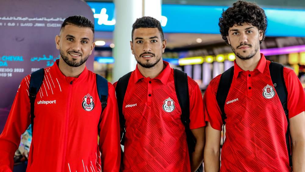 بعثة الفتح الرياضي تشد الرحال صوب تونس قبل التوجه غدا إلى الجزائر تأهبا لمواجهة اتحاد العاصمة