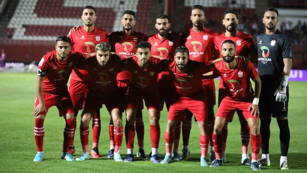 تشكيلة الحسنية أمام الرجاء.. السكتيوي يدفع بأسمائه المعتادة بقيادة متولي والرامي