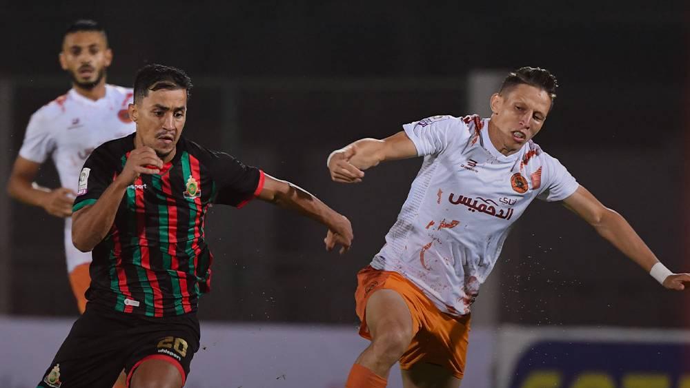البطولة الاحترافية/ التعادل السلبي يحسم مواجهة الجيش الملكي ونهضة بركان (0-0)
