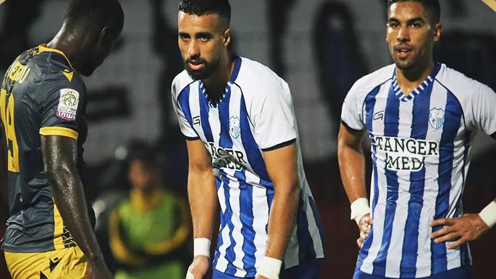 معاقبة اتحاد طنجة بإجراء مباراة واحدة بدون جمهور وتغريمه مبلغ 50 ألف درهم لاستعمال جماهيره الشهب الاصطناعية