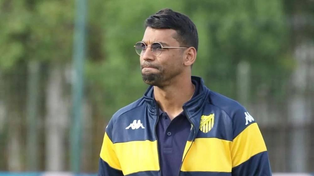 التكناوتي لـ"البطولة": "لم أطلب فسخ عقدي مع المغرب الفاسي.. أنا جاهز وأنتظر فرصتي"