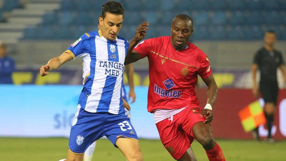 برنامج البطولة ليومه السبت/ ا.تواركة يستقبل الجيش الملكي وم.الفاسي يواجه م.وجدة وا.تحاد طنجة يصطدم بالوداد