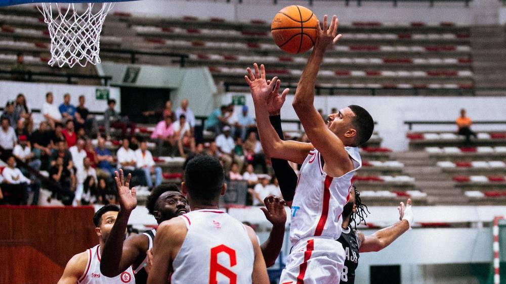 البطولة العربية لكرة السلة/ جمعية سلا يفشل في التتويج باللقب بعد هزيمته في النهائي أمام بيروت اللبناني (75-86)