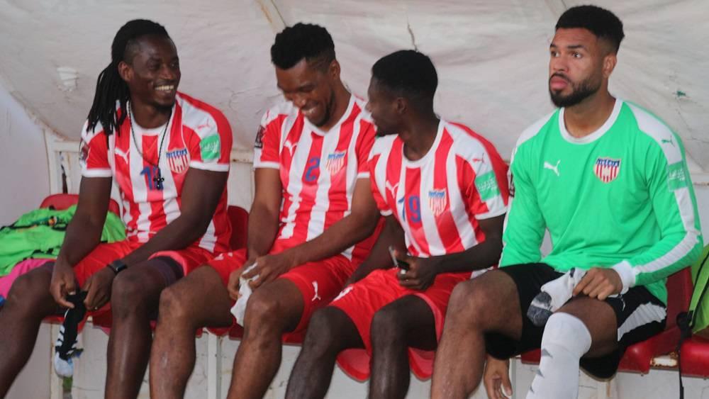 اكتمال صفوف المنتخب الليبيري بانضمام ثلاثة لاعبين إلى البعثة المتواجدة بالبيضاء قبل مواجهة المغرب