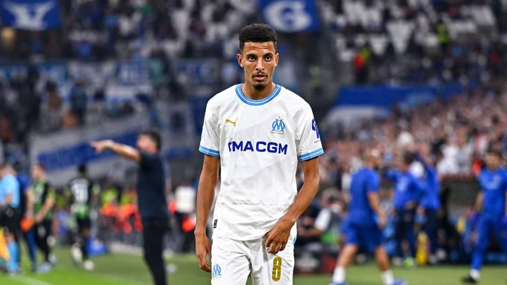 غاتوزو: "أوناحي سيغيب عن مواجهة ليون بعد إصابته على مستوى الظهر وذلك بعد سقوطه في منزله"