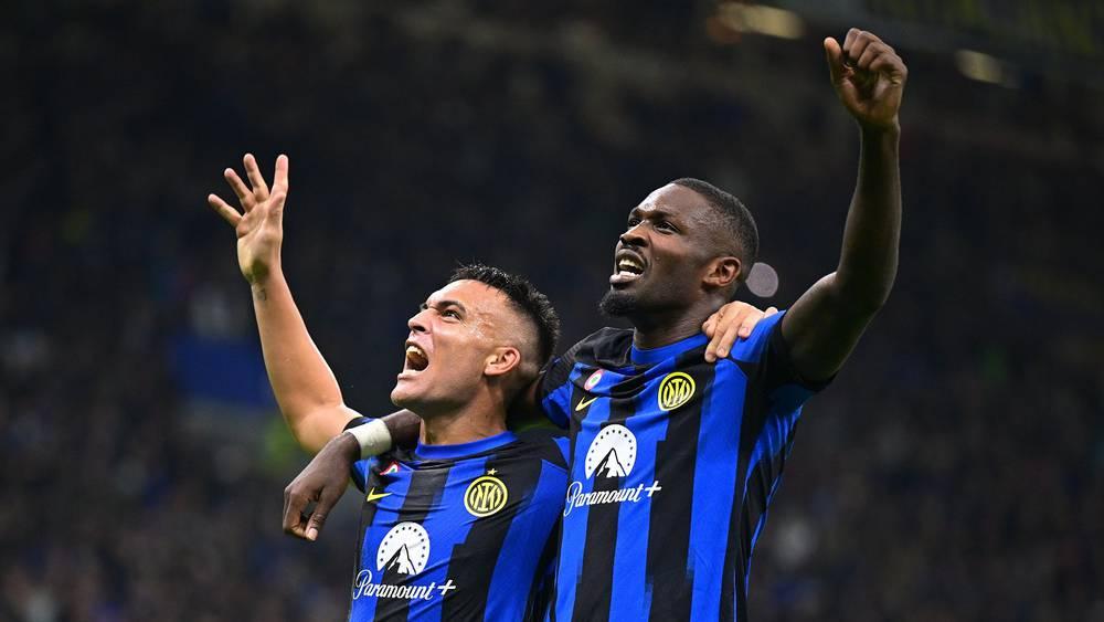 إنتر يوقف صحوة روما ويعود لقمة الدوري الإيطالي