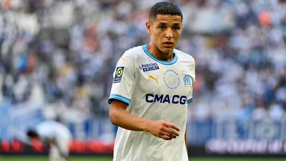 حارث عن قيامه بعملية زرع أربطة شخص متوفى: "كنت آمل فقط أن تكون لديه قدم يسرى جيدة"