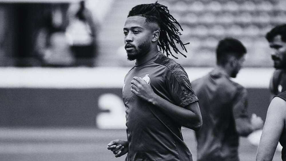 Wydad AC - La CAF rend hommage à Oussama Fallouh