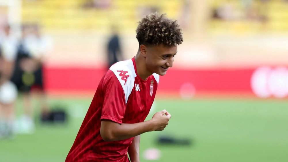 هوتر (مدرب موناكو) عن المغربي الأصل بن صغير: "سيغيب على الأقل حتى نهاية هذا العام بسبب الإصابة"