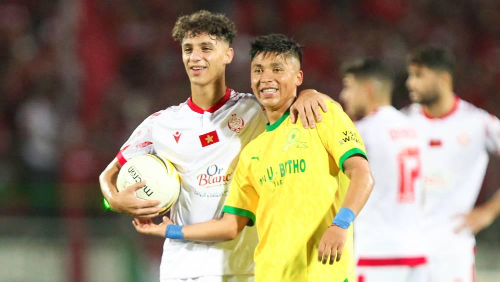 إنفانتينو يتفاعل مع فوز الوداد على سان داونز ويؤكد: "الفريقان قدما مباراة رائعة في انتظار مباراة الإياب في بريتوريا لمعرفة البطل"