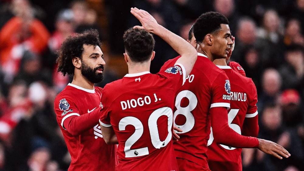 محمد صلاح يقود ليفربول لوصافة الدوري الإنجليزي