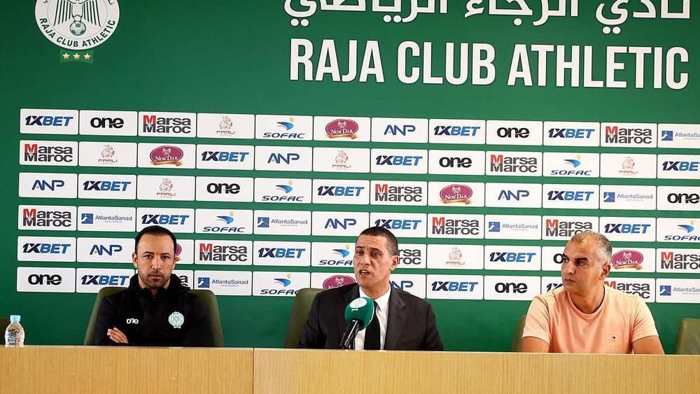 إدارة الرجاء تتجه لفك الارتباط مع الشركة المكلفة بـ"الديجيتال" داخل النادي بسبب شح العائدات المالية وخرق بعض بنود العقد