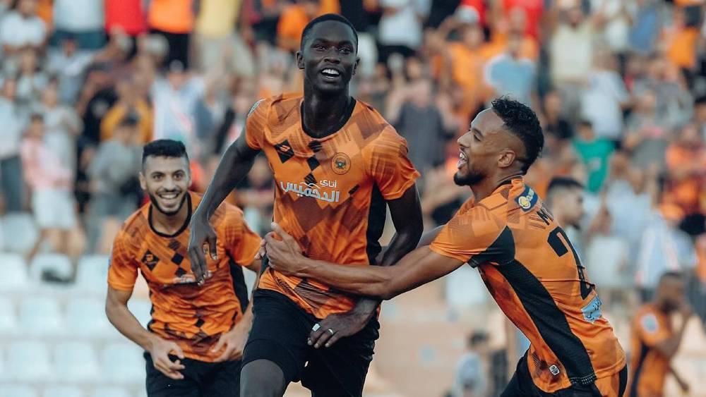 البطولة الاحترافية/ نهضة بركان يتغلب على أولمبيك آسفي (3-0) ويزاحم الجيش والرجاء في الصدارة