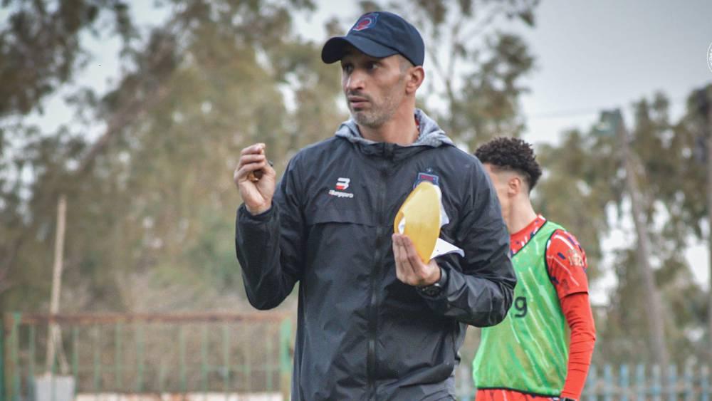 عبوب: "لم نهتم بمسألة عدم خوض اتحاد طنجة للتداريب.. إنه فريق بلاعبين مجُرّبين ومدرب يقوم بعمل جبّار وقد كانوا قريبين من الانتصار على الفتح"