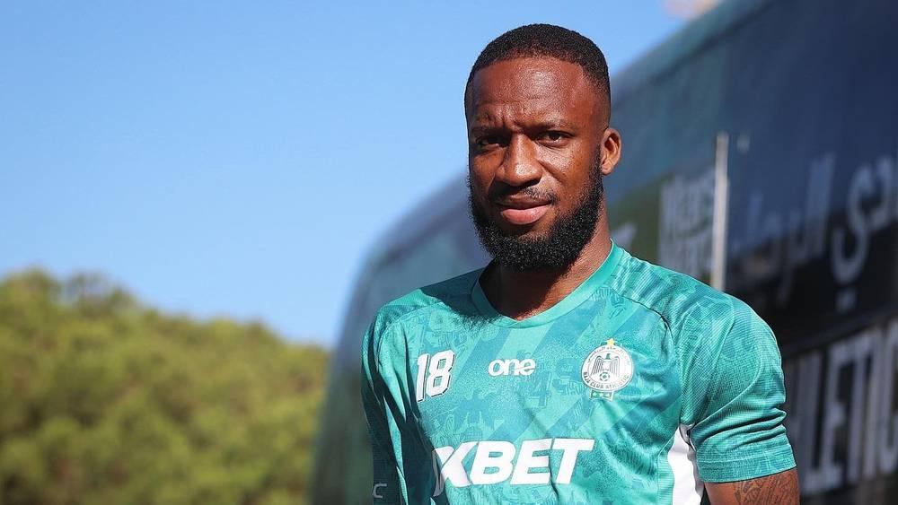 أهولو: "أعلن رحيلي عن الرجاء في صمت وبدون بهرجة ولم أدخر قطرة عرق دفاعا عن هذا الكيان العظيم"