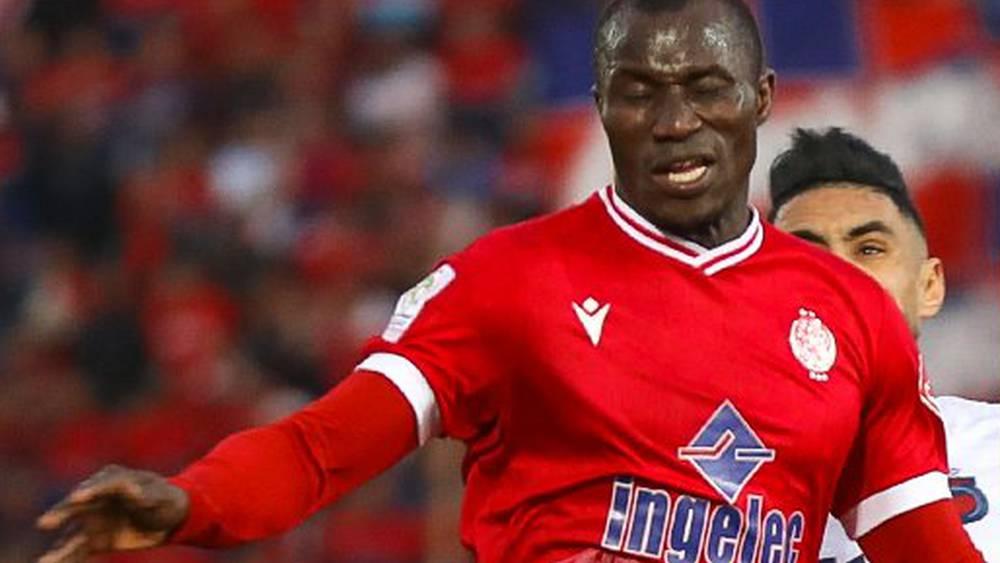 البطولة الاحترافية/ أولمبيك آسفي يحقق فوزه الرابع ويلحق الهزيمة الثالثة بالوداد الرياضي (2-1)