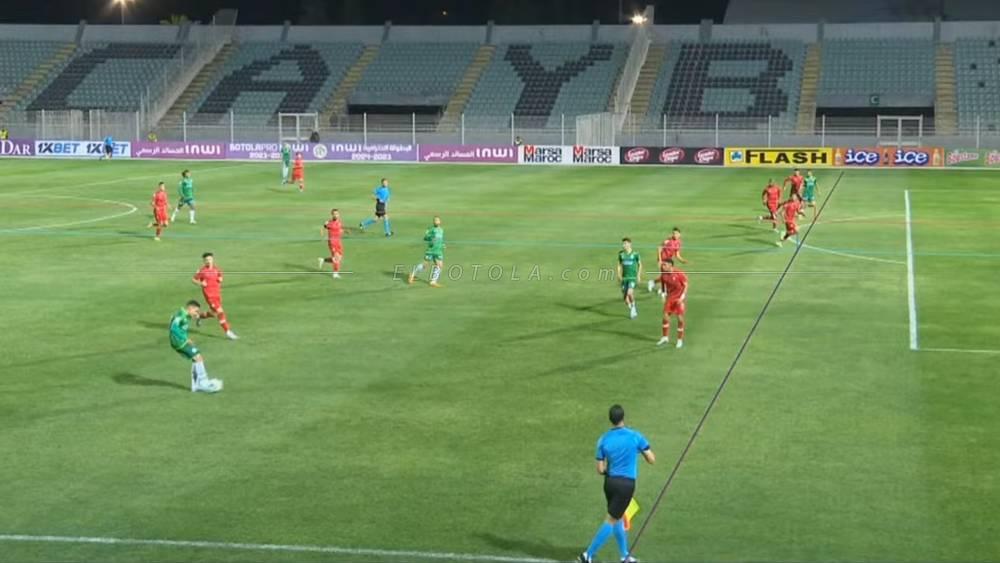 مديرية التحكيم: "لا وجود لركلة جزاء لصالح الرجاء أمام المولودية لأن اللقطة سبقها تسلل والحكم كان مطالبا بمراجعتها في الفار قبل إنهاء المباراة"