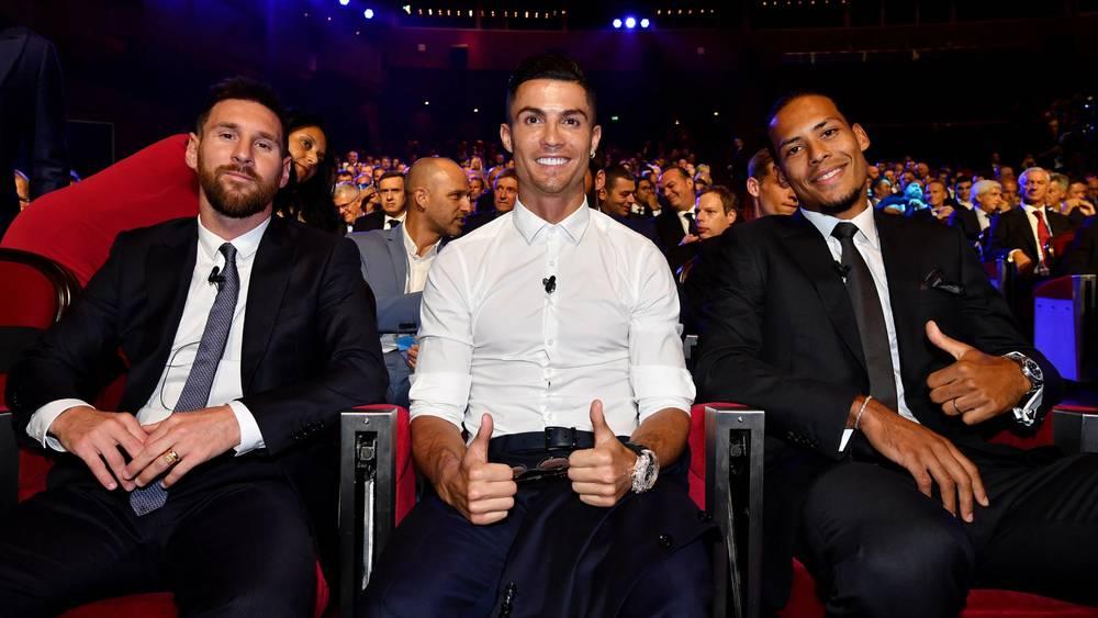 فان دايك: "الكرة الذهبية؟ لو كنت أستحقها لفزت بها"