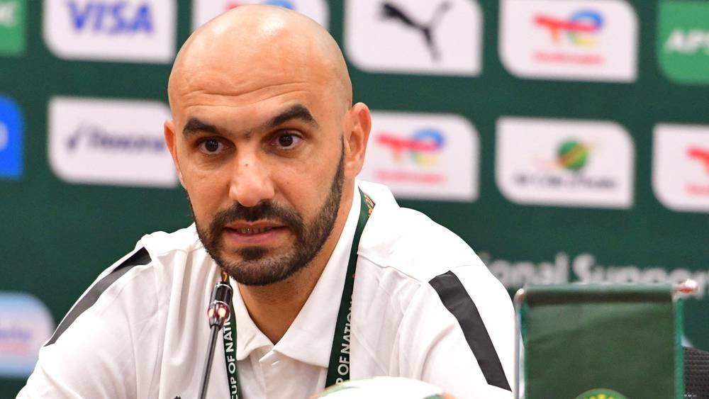 الركراكي: "اللعب في الثانية ظهرا كان أمرا لا إنسانيا ونطمع غدا في الفوز على زامبيا للتصدر والبقاء في سان بيدرو"