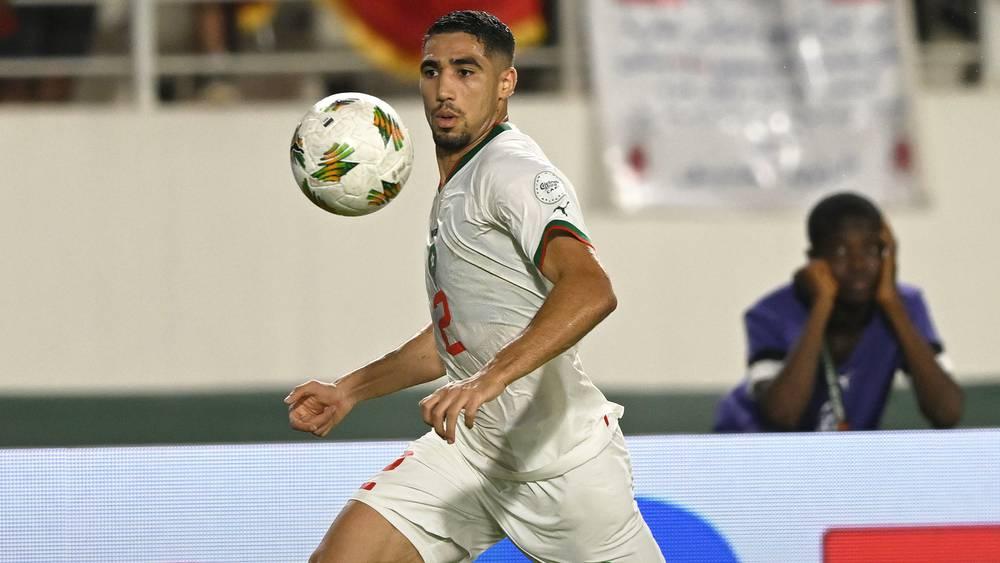 حكيمي يسجل حضوره ضمن التشكيلة المثالية للجولة الثالثة من دور مجموعات "الكان"