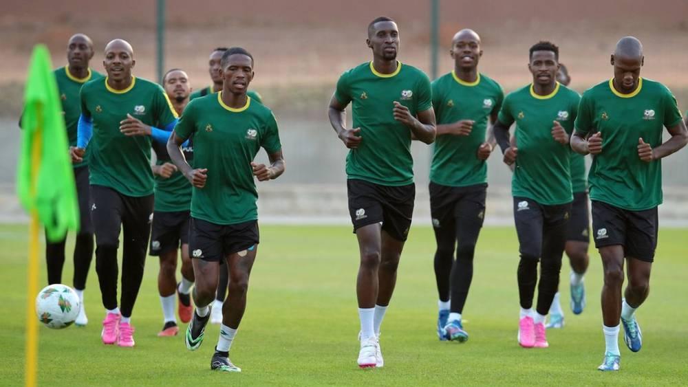 منتخب جنوب أفريقيا يسافر إلى سان بيدرو استعدادًا لمواجهة المغرب