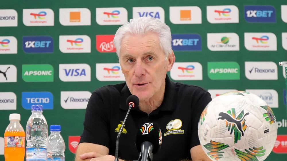 مدرب جنوب أفريقيا يقلّل من شأن موريتانيا والرأس الأخضر ويصرح: "إذا فزنا على المغرب ستكون فرصتنا كبيرة للعب النهائي"