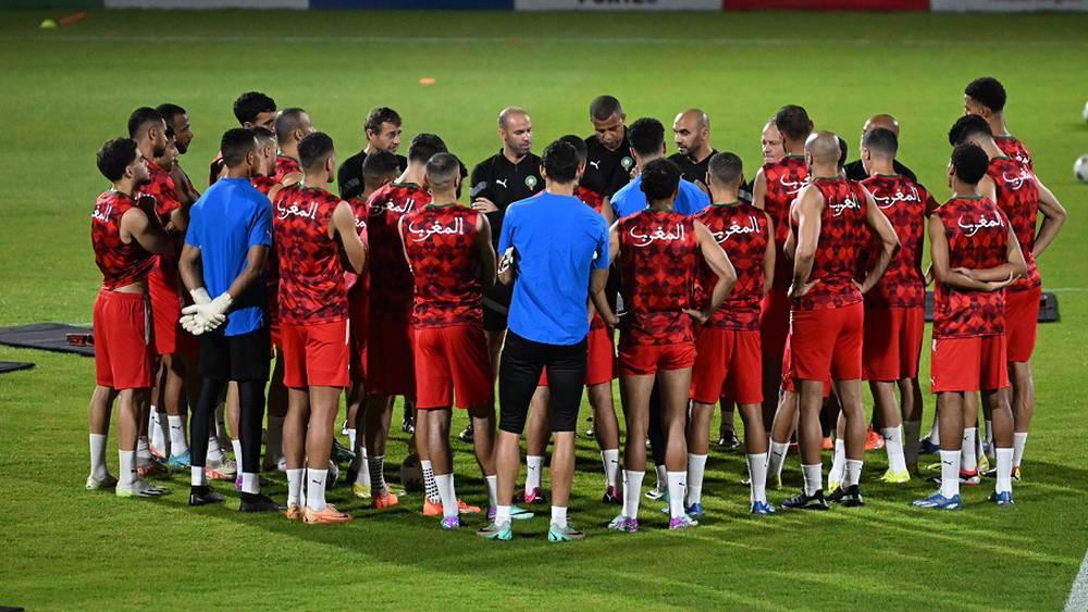 المنتخب المغربي يواصل تحضيراته بإجراء حصة تدريبية جديدة تأهبا لمواجهة جنوب أفريقيا في ثمن نهائي "الكان"