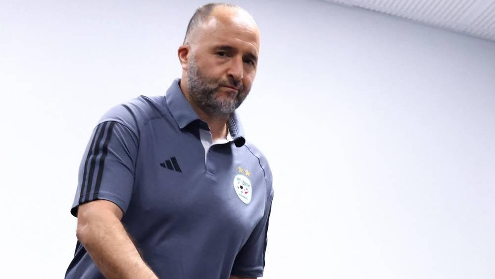 بلماضي يغادر الجزائر عائدًا إلى قطر دون فسخ تعاقده مع الاتحاد الجزائري لكرة القدم