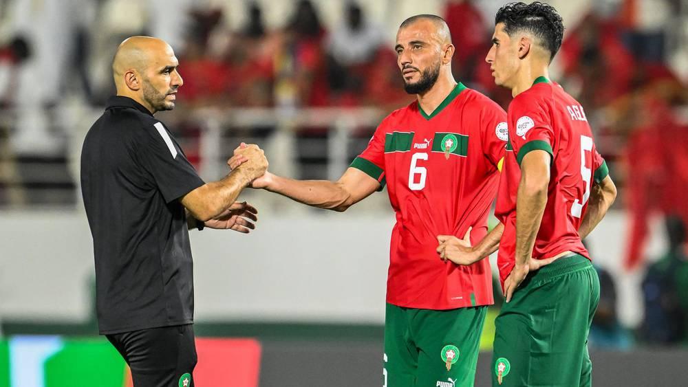 سايس منتقدا التحكيم: "يجب التوقف عن اعتبار الناس أغبياء وأقدم اعتذاري للشعب المغربي"