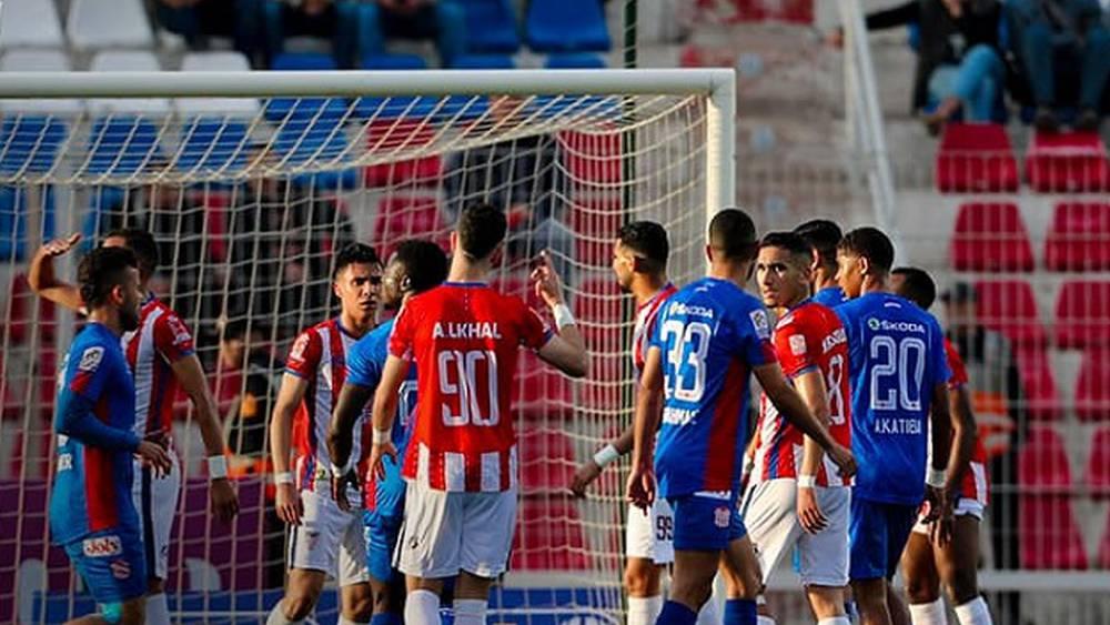 البطولة الاحترافية/ المغرب التطواني يتعادل أمام ضيفه حسنية أكادير (1-1) والفريقان يقتسمان النقاط