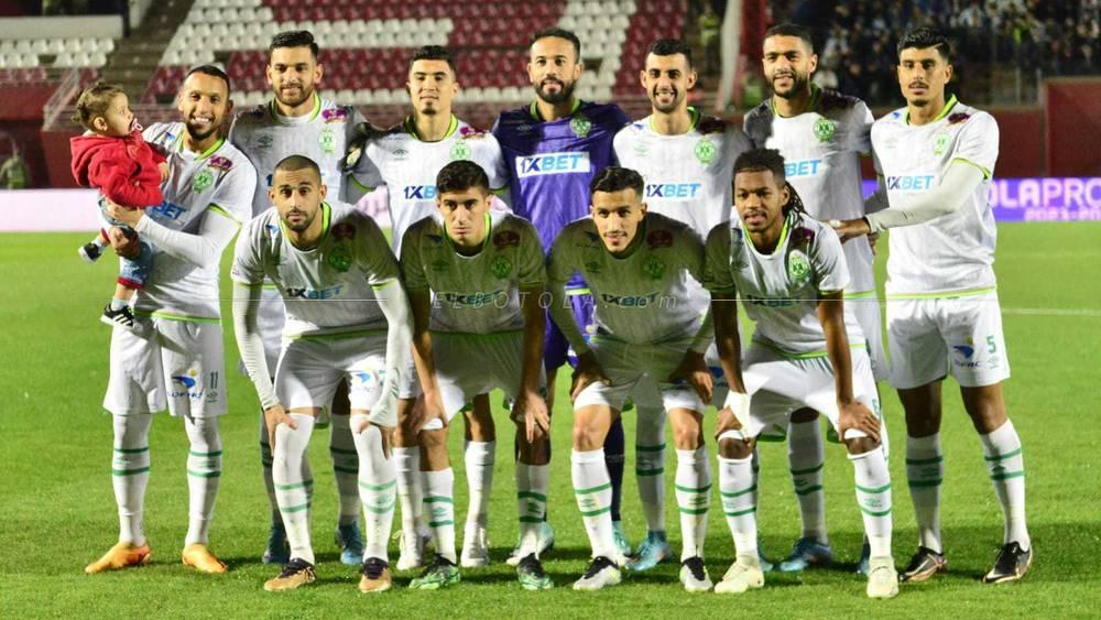 الرجاء يصدر بلاغا يحتج فيه على الأداء التحكيمي في مباراته أمام اتحاد تواركة