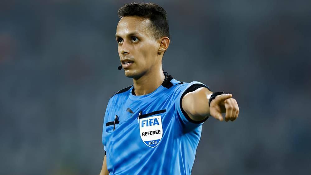 دوري أبطال أفريقيا/ طاقم تحكيم موريتاني بقيادة عبد العزيز بوه يُدير مباراة الوداد وأسيك ميموزا السبت القادم