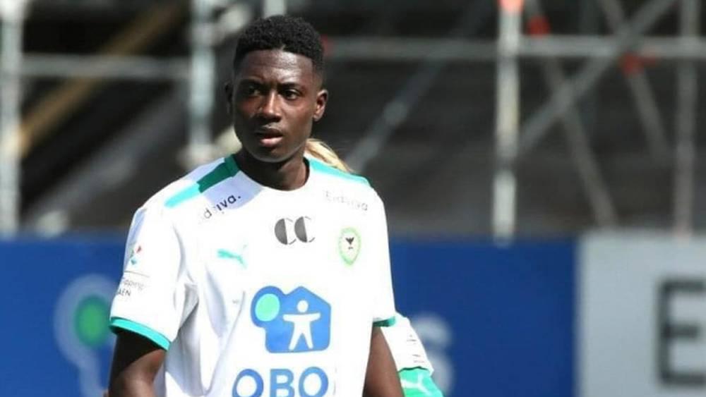 لاعب إيفواري شاب يمارس رفقة "هام كام" النرويجي يفارق الحياة داخل شقته في ظروف غامضة