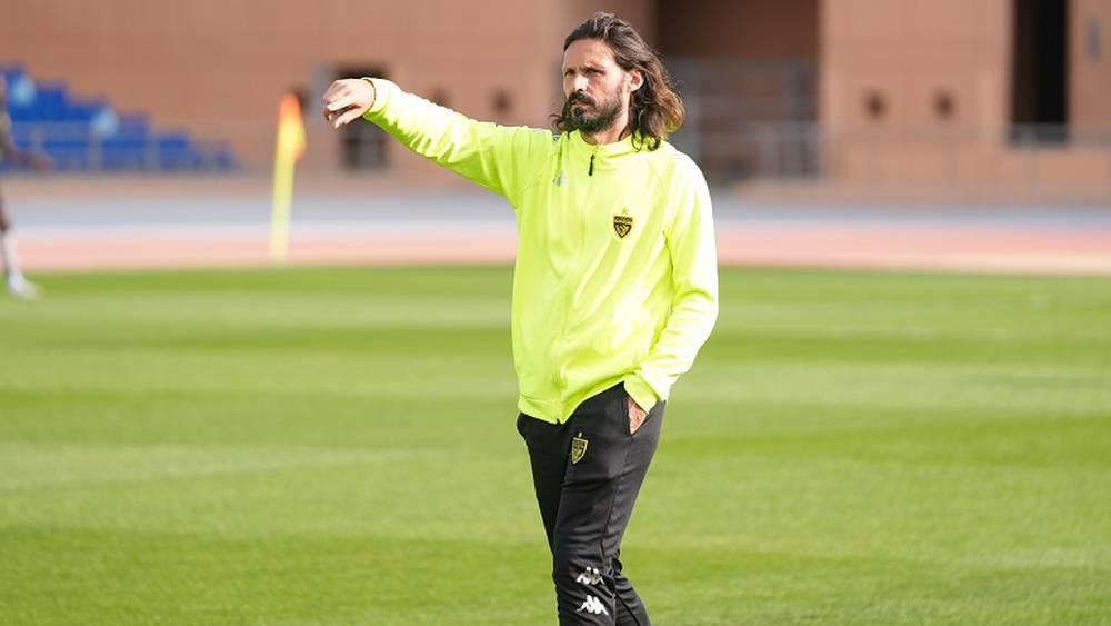 مدرب أسيك ميموزا بعد الهزيمة أمام الوداد: "هناك خيبة أمل ولكن هذه المباراة ستبقى بمثابة تجربة جيدة للاعبين"