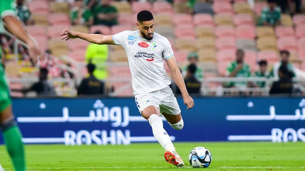 باتنا يخضع للفحوصات الطبية قصد تشخيص إصابة تعرّض لها في مباراة الأهلي