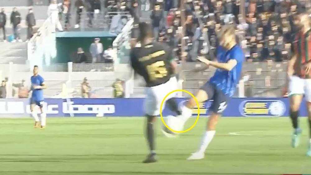 مديرية التحكيم: "الصوابي مد رجله بشكل متهور مع وجود احتكاك متوسط الشدة ضد قدم بوكسير والحكم كان مطالبا بإشهار البطاقة الصفراء"