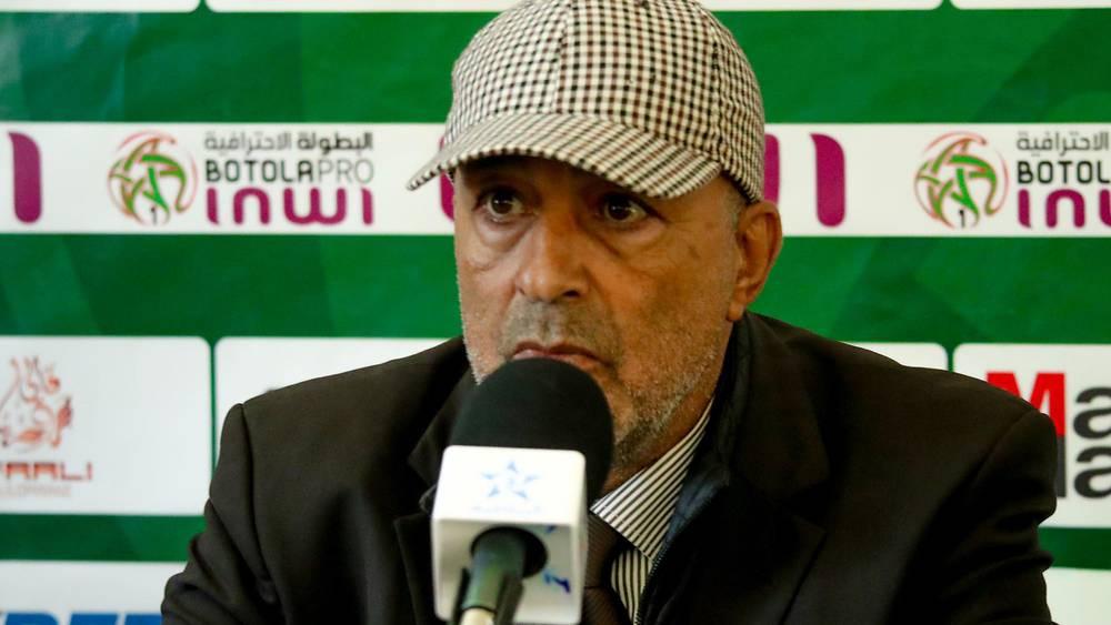 السكتيوي: "أعتز بحسنية أكادير ولولاها لما كنت قد قدمت تضحيات والهدف المسطر هو إنقاذ النادي"