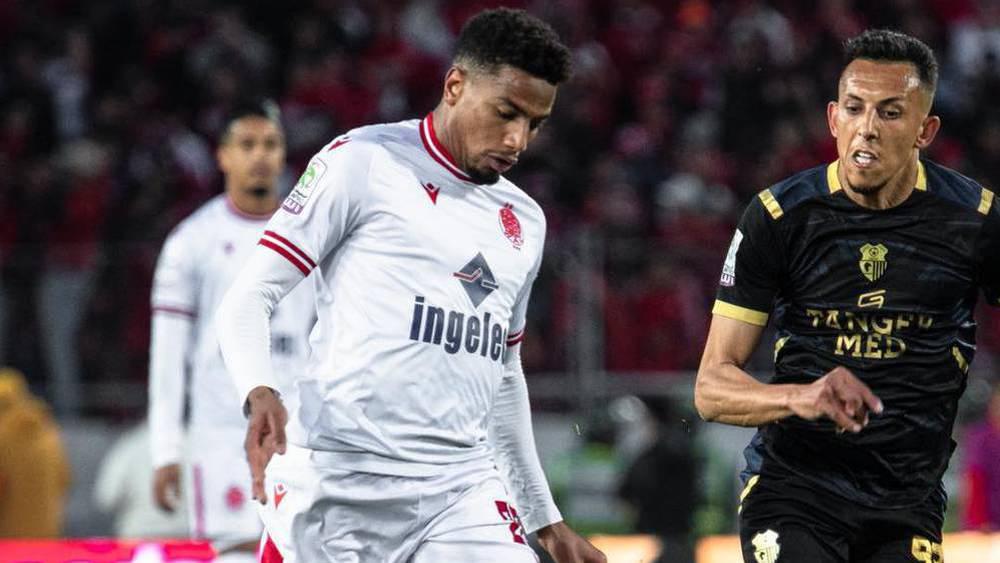 آخر 10 مباريات بين الوداد واتحاد طنجة.. 5 انتصارات للفريق الأحمر مقابل 2 لفارس البوغاز و3 تعادلات