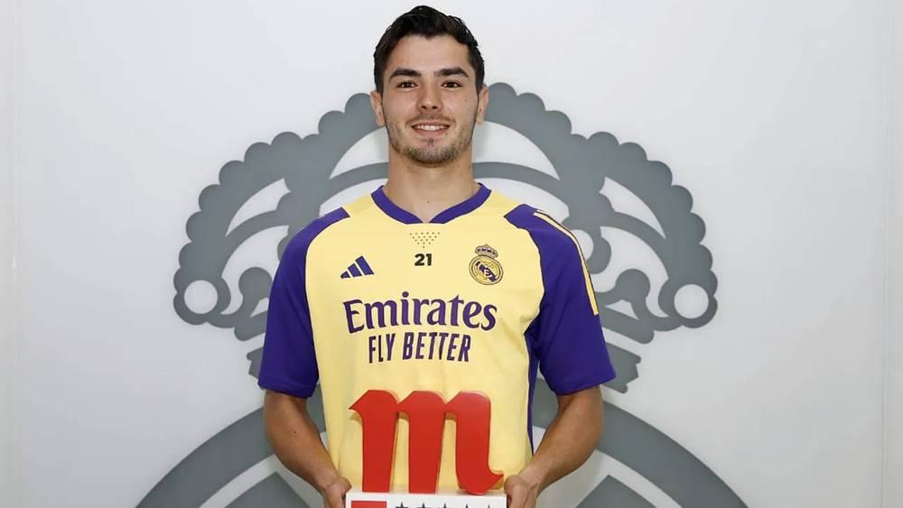 ابراهيم دياز: "سعيد باختياري لاعب الشهر في ريال مدريد.. لقد كان شهراً رائعاً للغاية"