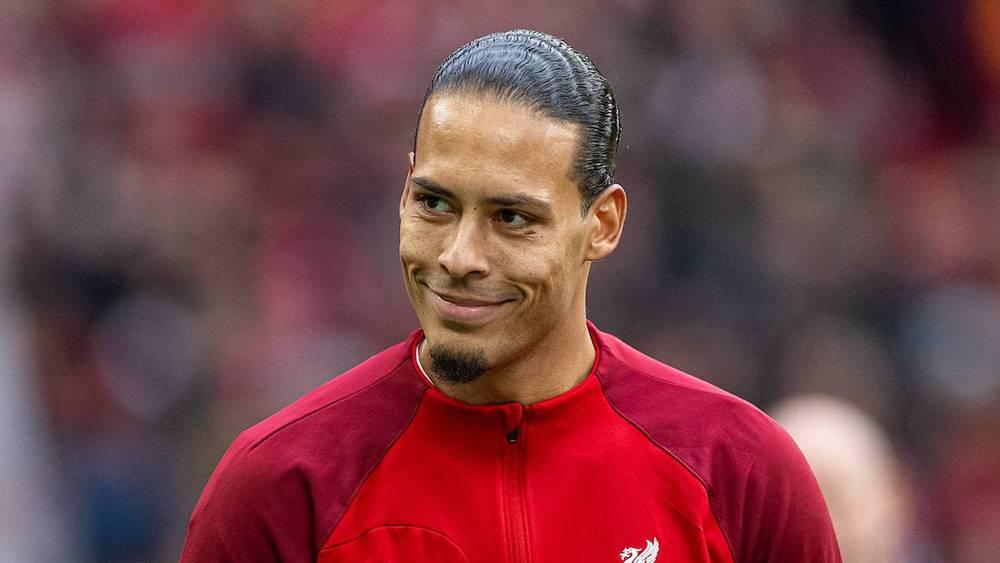 فان دايك: "نتوقع مباراة صعبة أمام مانشستر يونايتد وسنذهب للاستمتاع في ملعب أولد ترافورد"