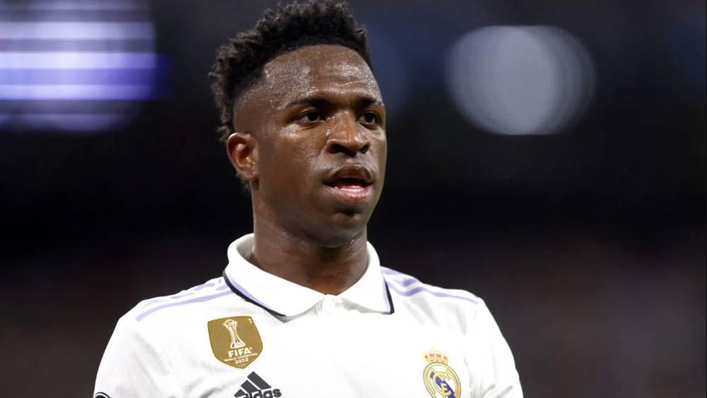 ريال مدريد يقدم شكوى ضد "هتافات عنصرية" على فينيسيوس