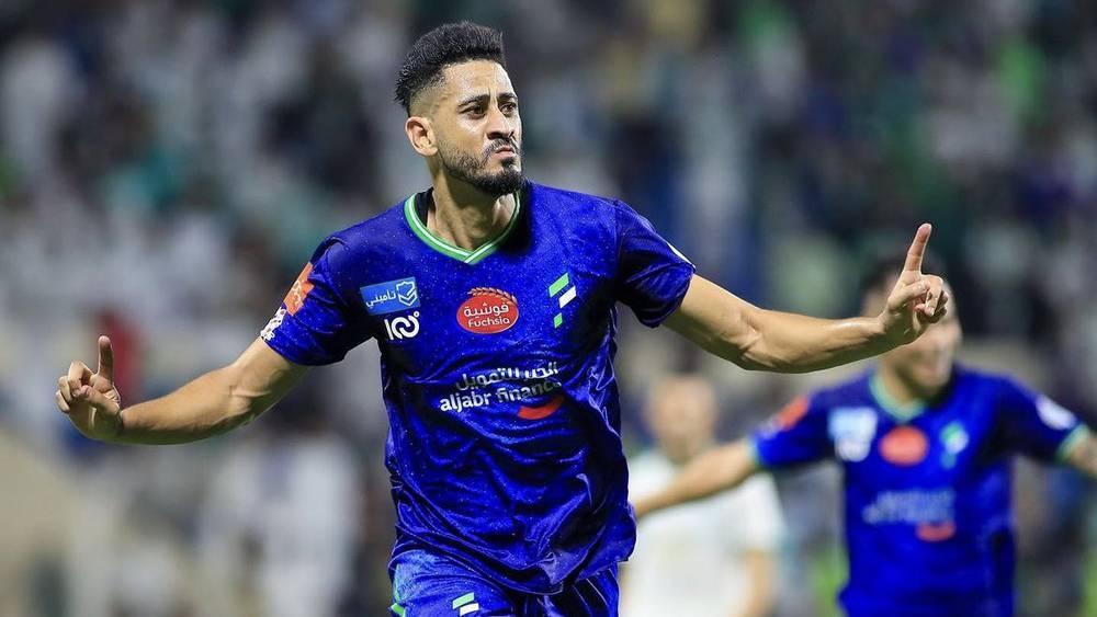 مراد باتنا يقترب من العودة للملاعب بعد تعافيه من إصابة في أوتار الفخذ