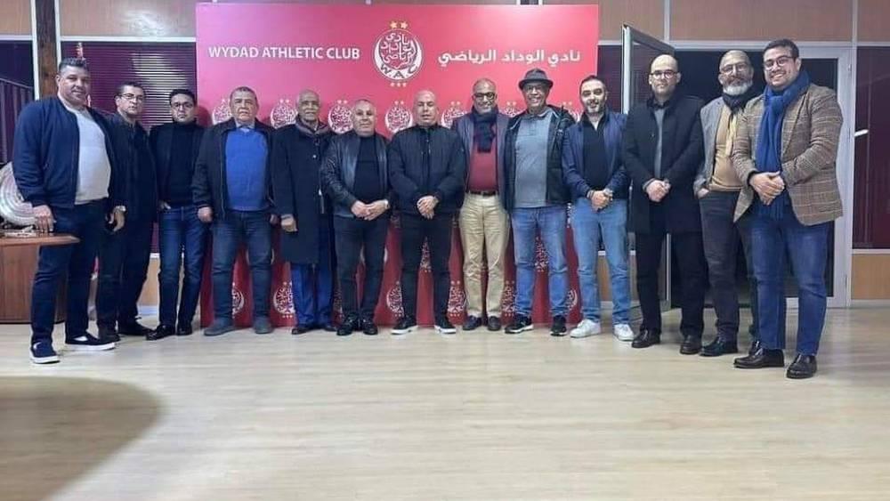 إدارة الوداد تُعلن إرسال التقارير الأدبية والمالية للمنخرطين قبل عقد الجموع العامة