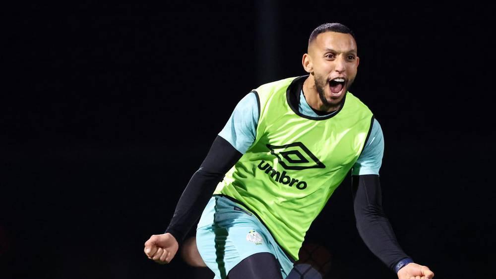 الرجاء يواصل تداريبه المسائية بأكاديمية النادي تأهبا لمواجهة أولمبيك آسفي