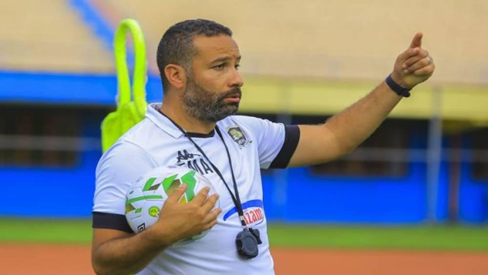 عادل الراضي (مدرب الكوكب المراكشي): "اللاعبين قدموا أحسن مباراة لهم هذا الموسم..وأنا من يتحمل مسؤلية الإقصاء"