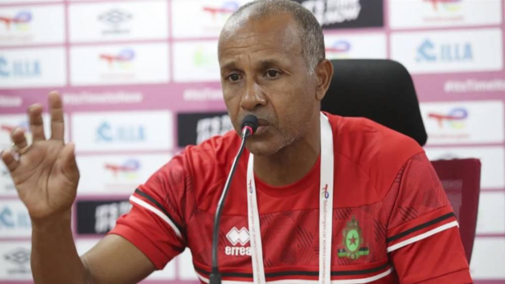 إدارة الرجاء تنفصل عن مدرب الفريق النسوي عبد الله هيدامو