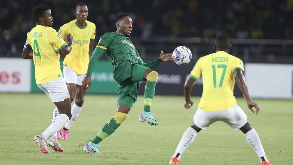 ذهاب ربع نهائي دوري أبطال أفريقيا/ التعادل يحسم مباراة يانغ أفريكانز وسان داونز (0-0)