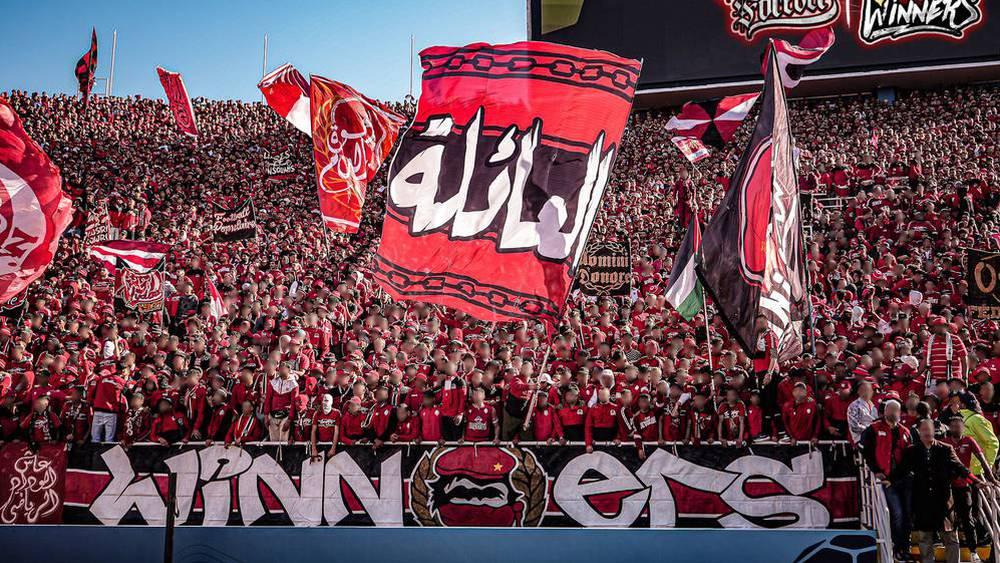 "الوينرز" يعاتب لاعبي الوداد بعد الإقصاء من كأس العرش ويطالب بوضع قطيعة مع المرحلة السابقة: "لا مجال للرجوع للخلف وترك سفينة النادي تغرق"