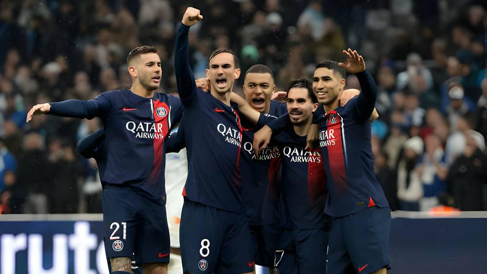 كأس فرنسا/ سان جيرمان يبلغ النهائي بعد تغلبه على رين (1-0) بمشاركة حكيمي كأساسي وصلاح كبديل