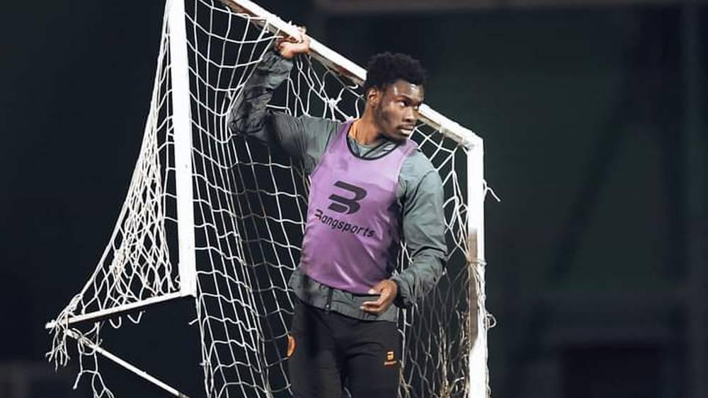 بول فالير (لاعب نهضة بركان) لـ"البطولة": "نريد حسم التأهل لنصف نهائي كأس الكونفدرالية وفريقنا من بين المرشحين للظفر باللقب"